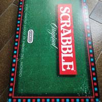Gioco da tavolo scrabble scarabeo