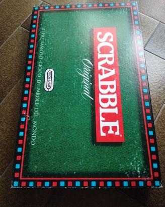 Gioco da tavolo scrabble scarabeo