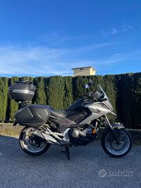 Honda nc750x dct