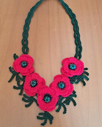 collana papaveri e foglie 
