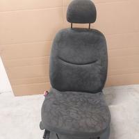 Sedile anteriore sinistro Toyota Yaris 2004