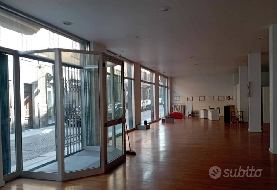 Immobile in asta di 420 m² con 1 locale a Voghera - Vista 3