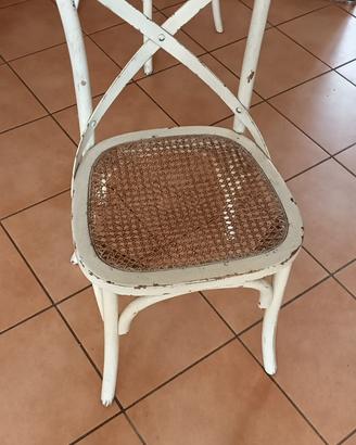 Tavolo richiudibile