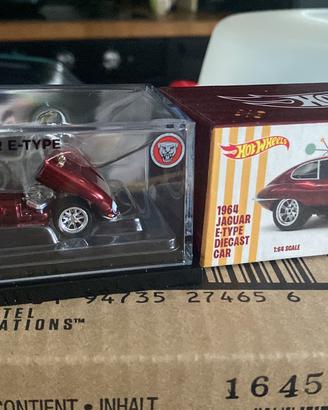 Jaguar hot wheels Rlc