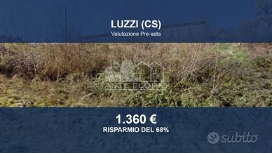 Immobile in asta di 1110 m² a Luzzi