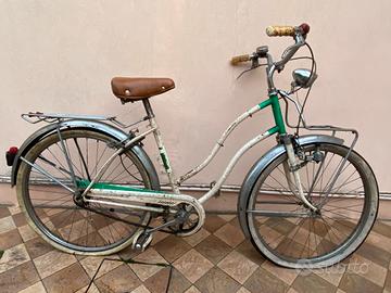 Bici da donna linea olandese