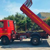 Camion Fiat Iveco OM 65 RIBALTABILE TRILATERALE