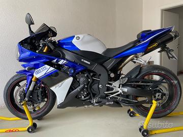 Ricambi  Nuovi Yamaha R1