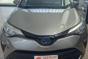 TOYOTA C-HR 1.8 Hybrid E-CVT Business