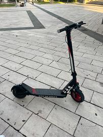 Monopattino elettrico Aprilia  esr2