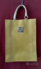 Borsa Blumarine