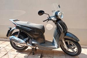Aprilia Scarabeo 125 2009