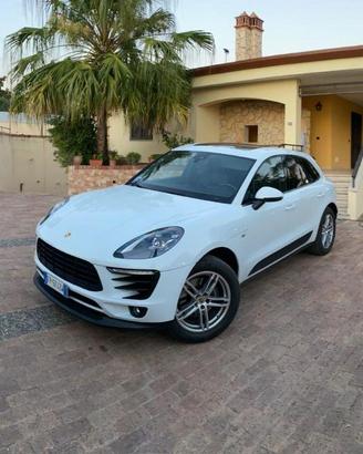 Porsche Macan 2.0 benzina 2018 – 124.000 km