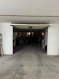 garage/box