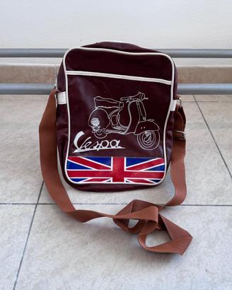 Nuova Borsa in pelle dallo stile vintage Vespa