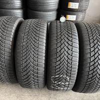 235 55 18 Bridgestone invernali, compreso montaggi