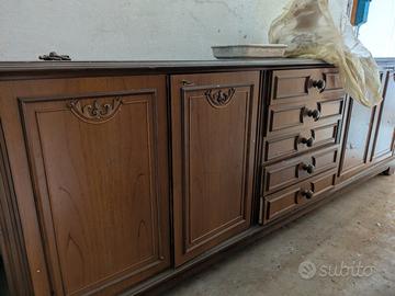 Credenza lunga in legno