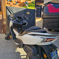 Honda Forza 300