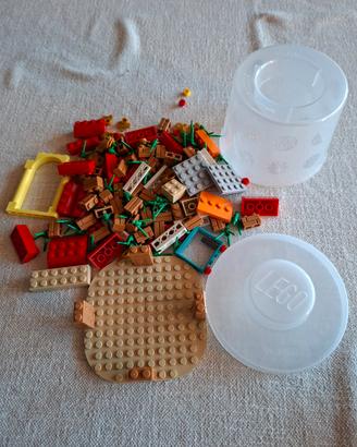 Lego pezzi vari casetta