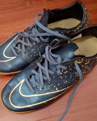 Scarpe calcetto 