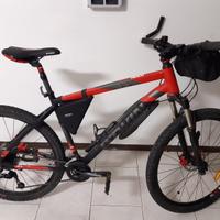 Mountain Bike "RockRider 560"