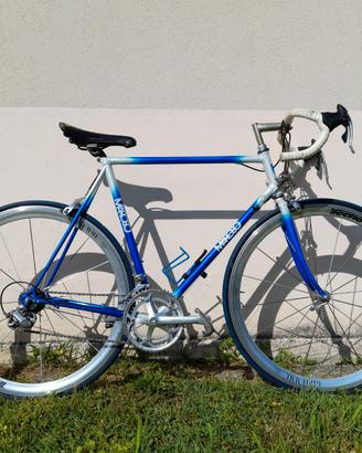 Bici da Corsa 28 Cambio Campagnolo con 8+2Velocità