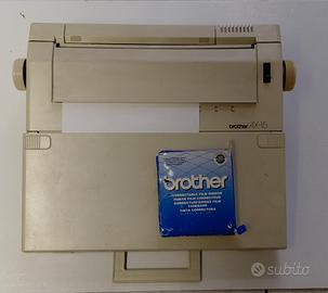 macchina da scrivere Brother AX15
