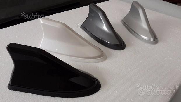 Antenna squalo funzionante per tutte le auto