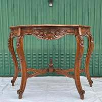 Mobile console in stile