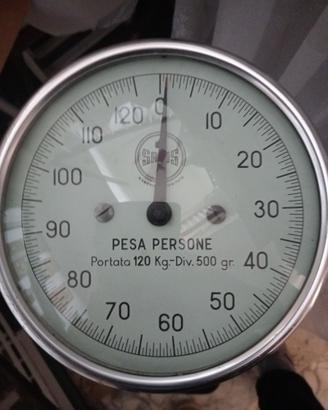 Bilancia pesa persone professionale medica