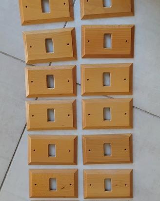 14 Placche Interruttori in Legno Artigianali