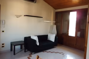 Mini appartamento arredato