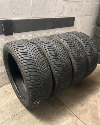 Gomme invernali 225/45/18