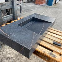 Mobile bagno in gres porcellanato