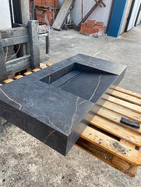 Mobile bagno in gres porcellanato