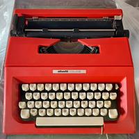 Macchina da scrivere Olivetti