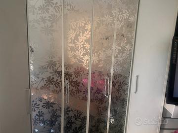 Cabina armadio vetri decorati 3x2,5 per info