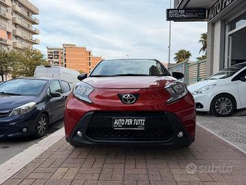 Toyota Aygo X 1.0 VVT-i 72 CV 5 porte Lounge