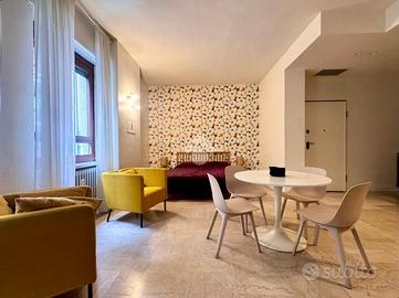 MONOLOCALE A TORINO