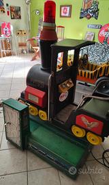 trenino dondolante