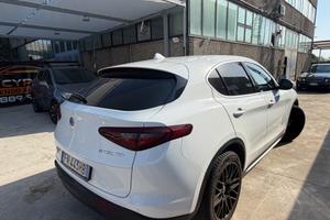Alfa Romeo Stelvio 2.2 TD 177CV AUTOMATIC 4X4 EURO