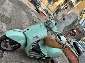 Vespa 300 GTS ABS