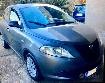 Lancia Ypsilon Multijet elefantino