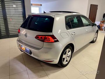 Volkswagen Golf GTD 2.0 TDI 5p. BlueMotion Full