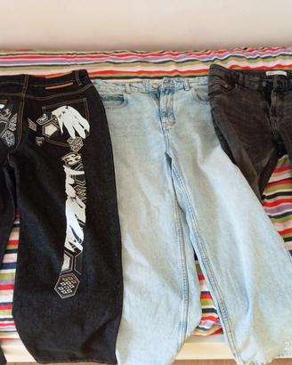 3 paia di jeans diversi modelli