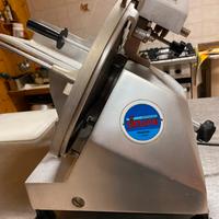 Affettatrice professionale SIRMAN