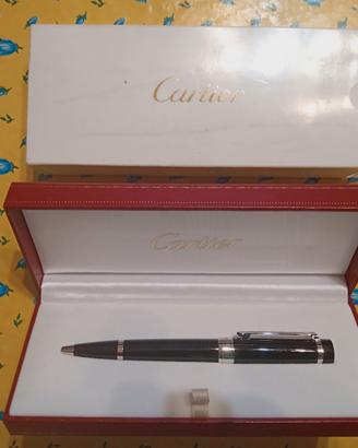  penna Cartier mai usata