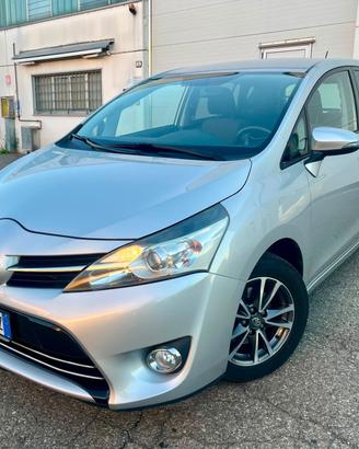 Toyota Verso 2.0d4d 2014 169.000km 7 posti perfett