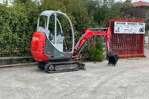 E45 Escavatore 14 q Neuson 1403