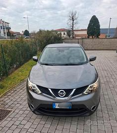 NISSAN QUASHQAI 